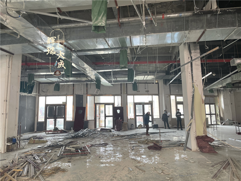 輝瑞大成專業(yè)KTV設(shè)計(jì)現(xiàn)場測量